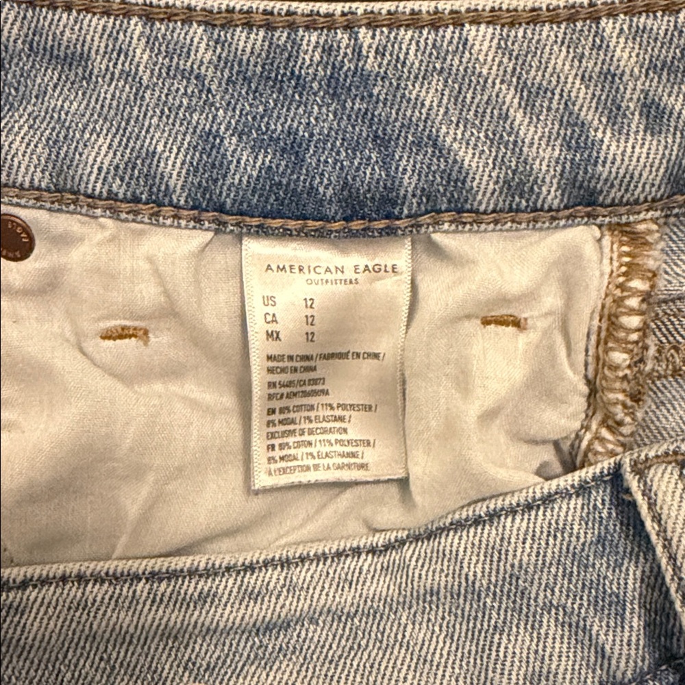 American Eagle Mom Short Size 14 - Picture 8 of 10